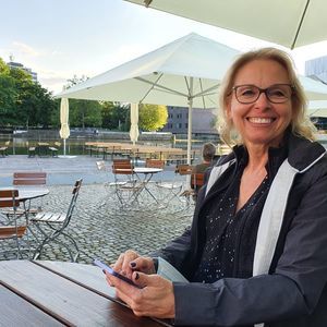 Meet your Posher, Karen